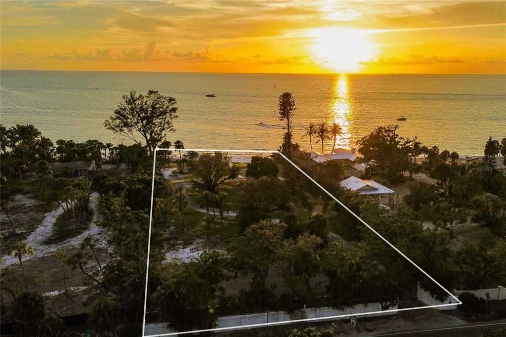 Active With Contract: $9,825,000 (1.54 acres)