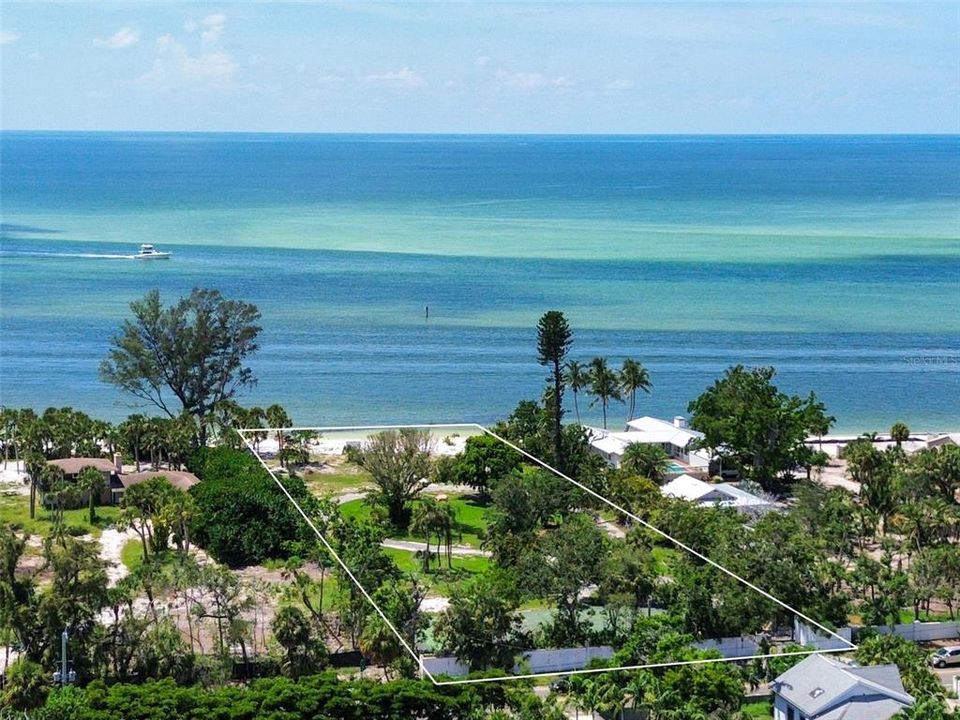 Active With Contract: $9,825,000 (1.54 acres)