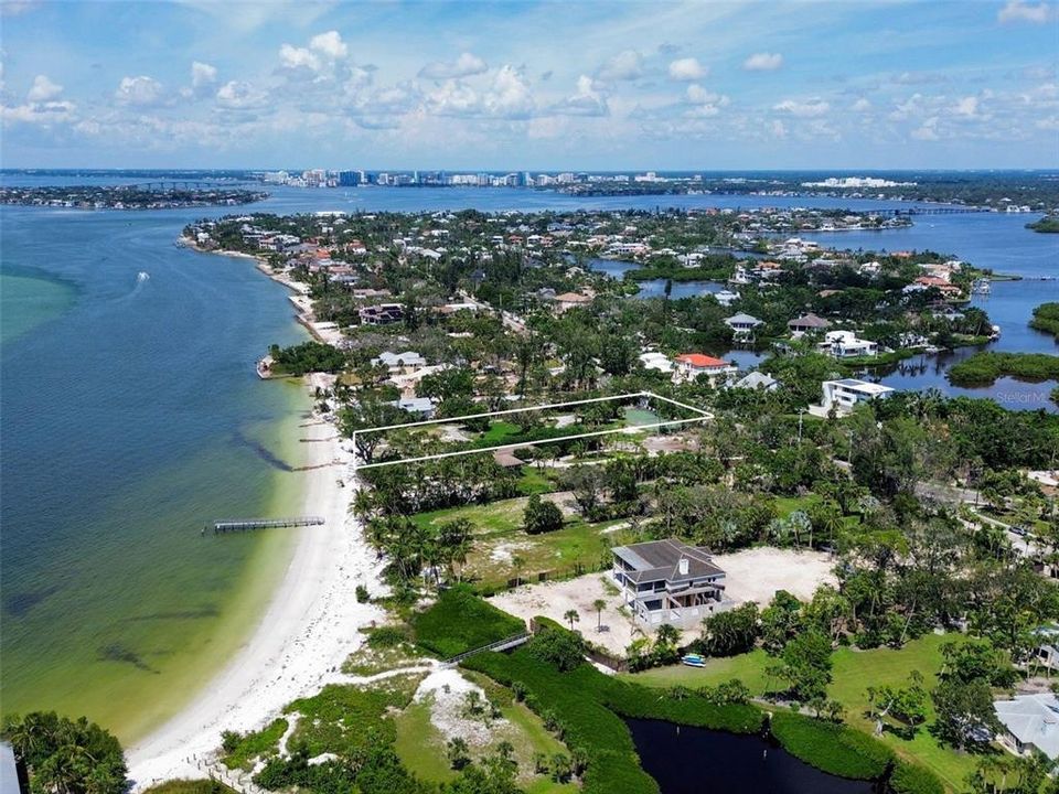 Active With Contract: $9,825,000 (1.54 acres)