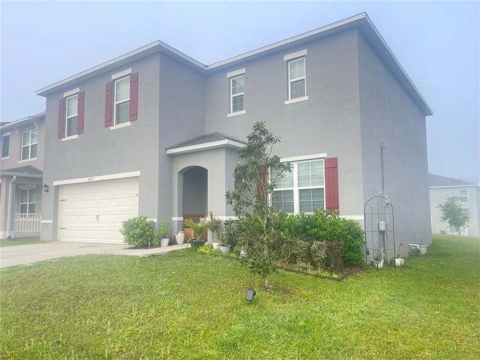 Active With Contract: $359,000 (4 beds, 2 baths, 2432 Square Feet)