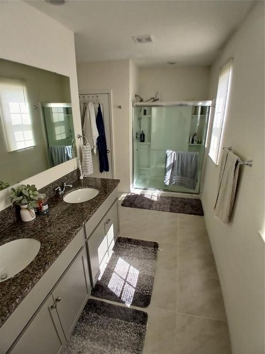 Active With Contract: $359,000 (4 beds, 2 baths, 2432 Square Feet)