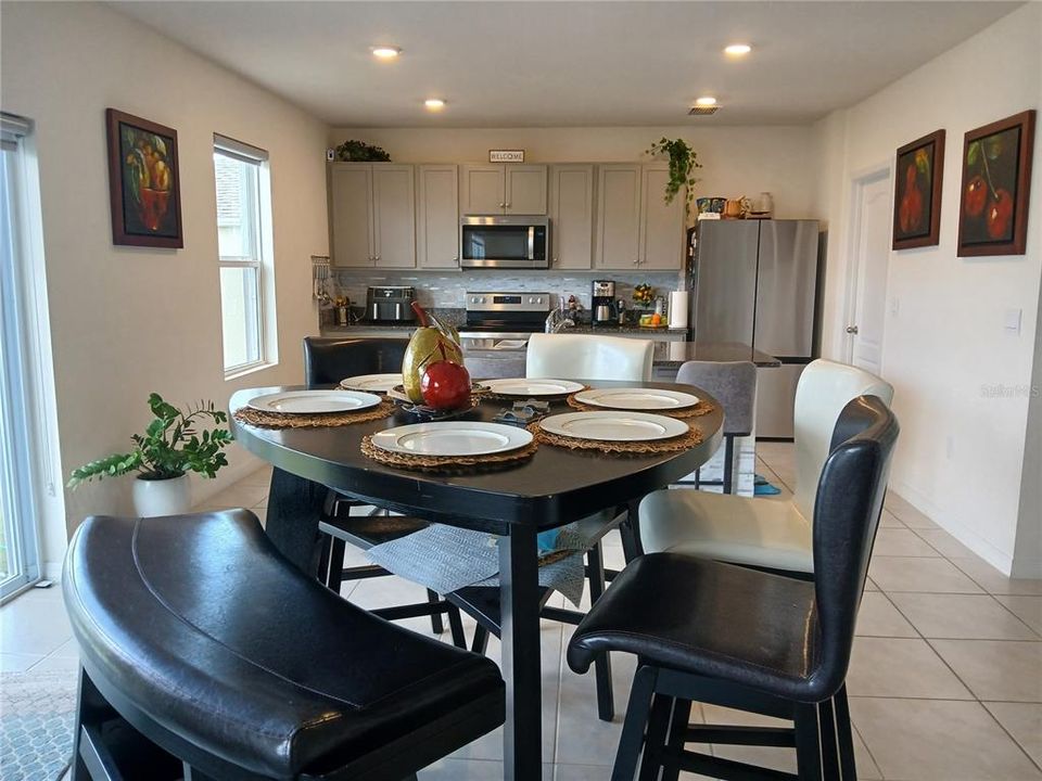 Active With Contract: $359,000 (4 beds, 2 baths, 2432 Square Feet)