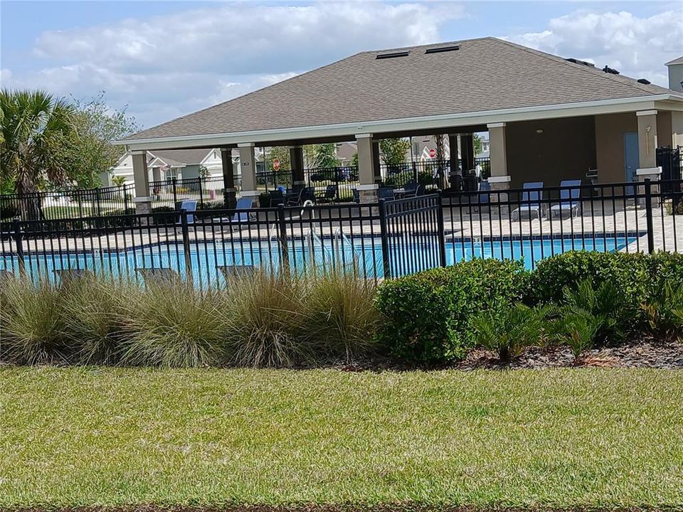 Active With Contract: $359,000 (4 beds, 2 baths, 2432 Square Feet)