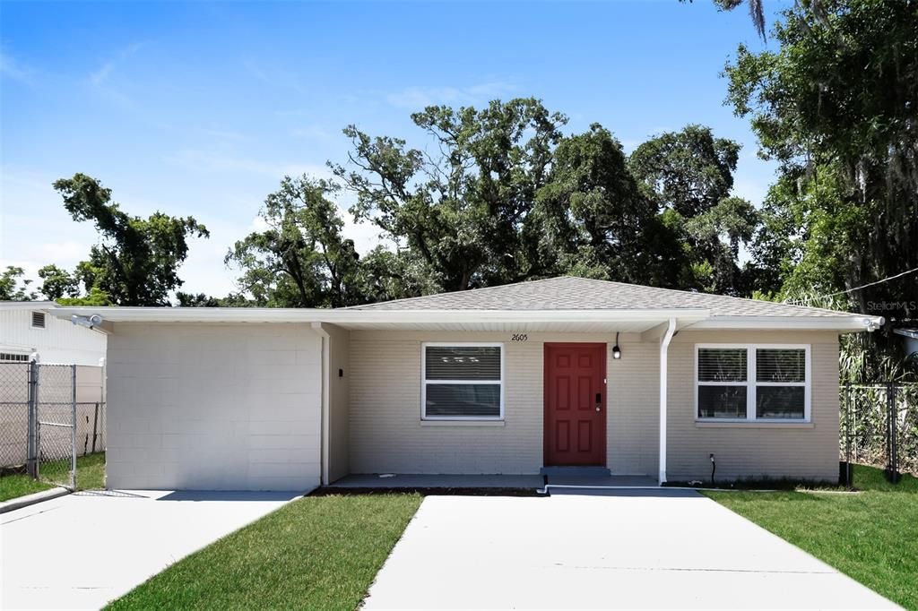 Recently Rented: $1,860 (3 beds, 2 baths, 1458 Square Feet)