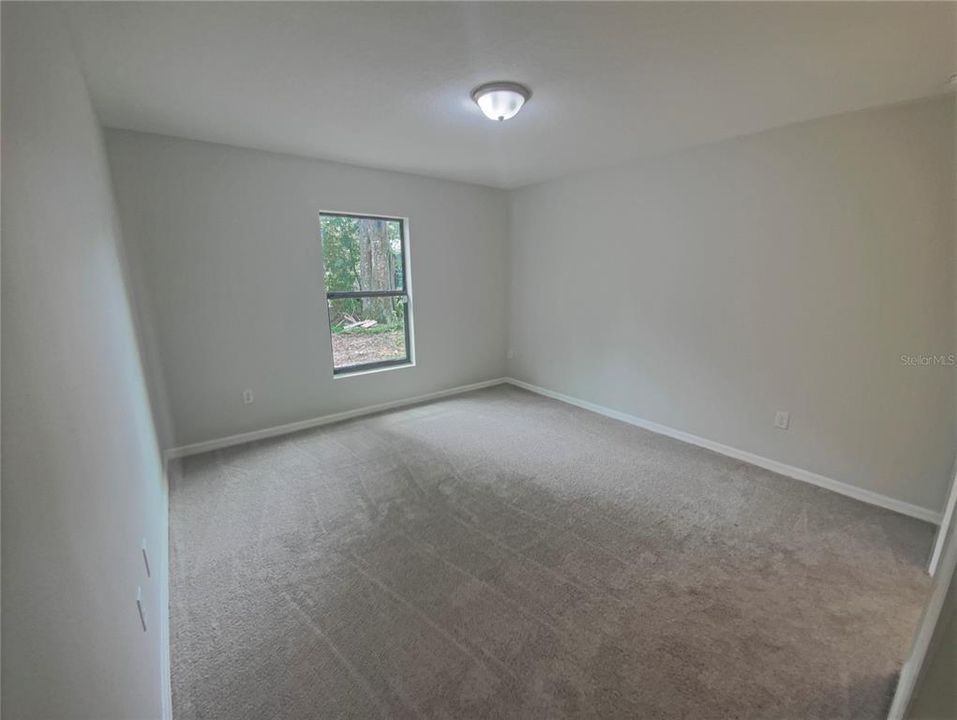 На продажу: $253,000 (4 спален, 2 ванн, 1358 Квадратных фут)