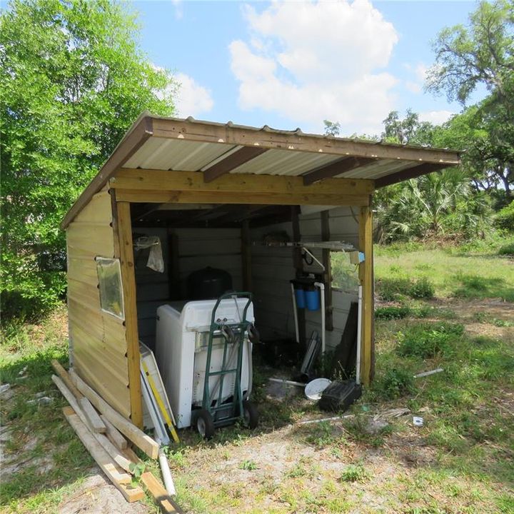 待售: $285,000 (4 贝兹, 2 浴室, 1500 平方英尺)