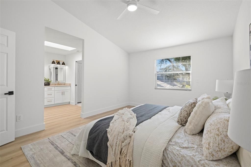 For Sale: $399,900 (3 beds, 2 baths, 1590 Square Feet)