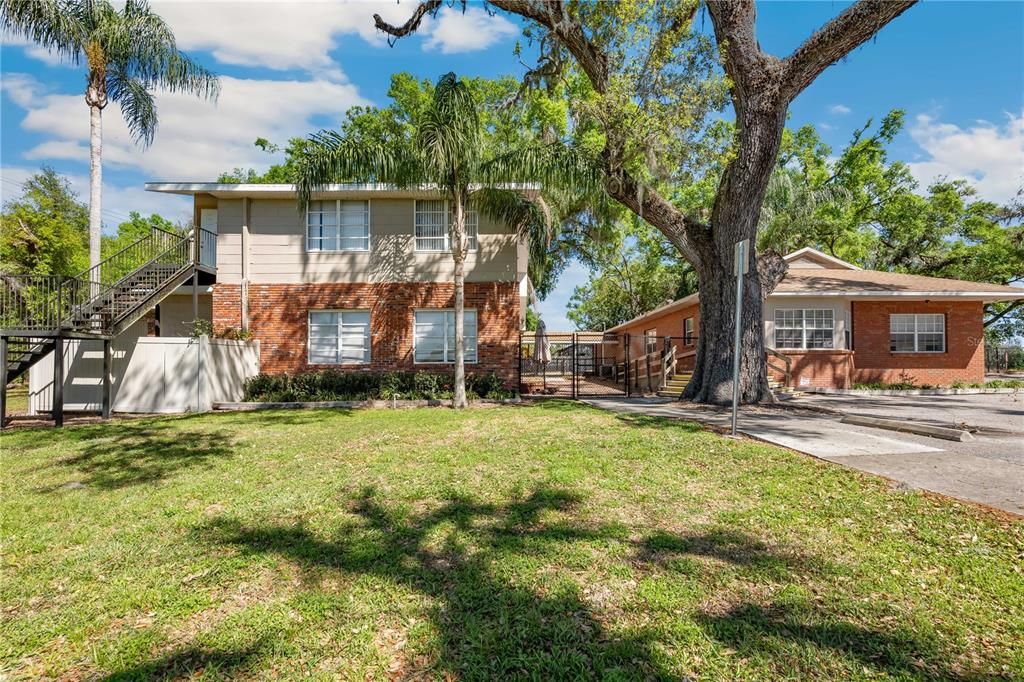 Active With Contract: $695,000 (0 beds, 0 baths, 5917 Square Feet)