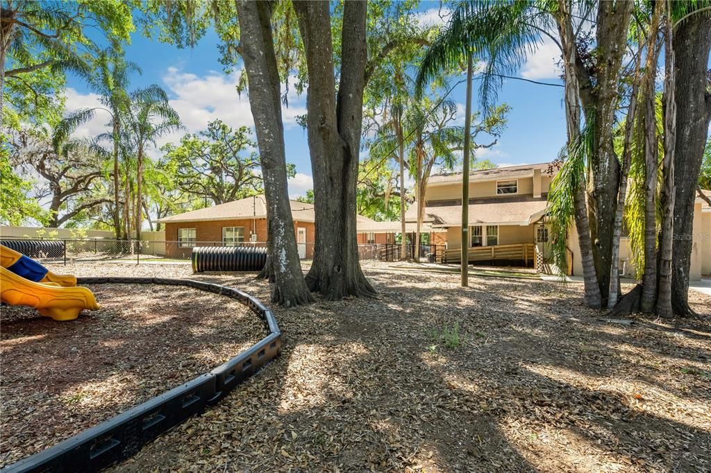 Active With Contract: $695,000 (0 beds, 0 baths, 5917 Square Feet)