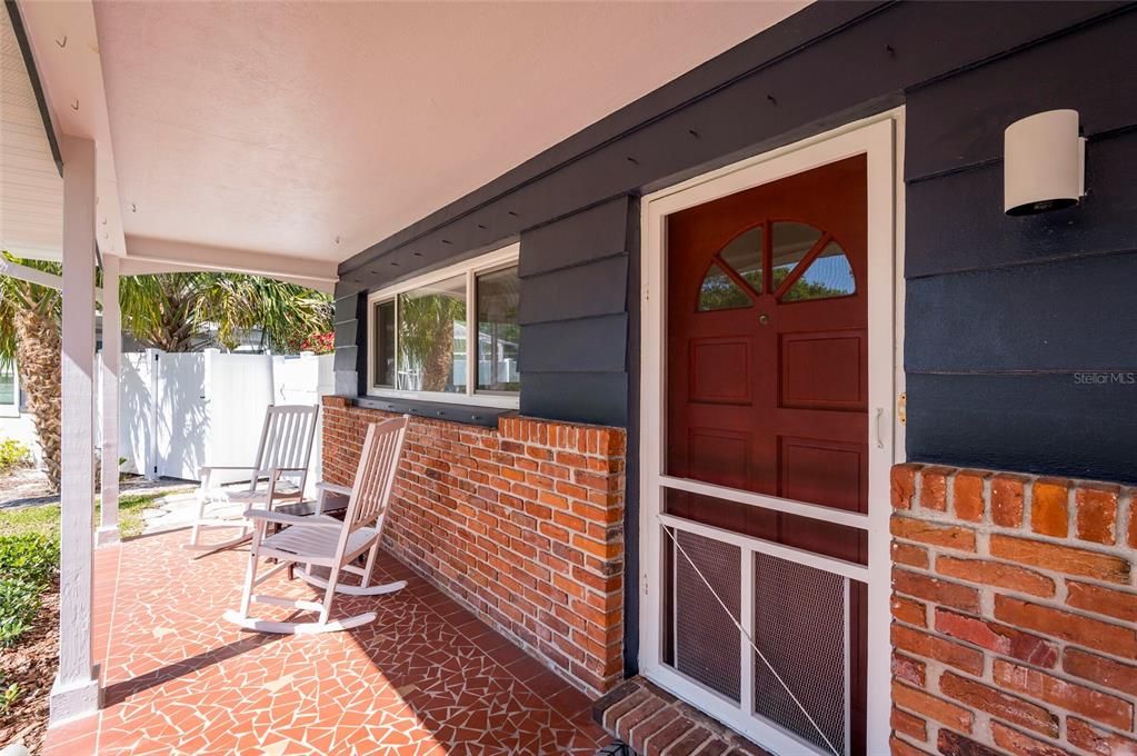 На продажу: $599,000 (2 спален, 2 ванн, 1465 Квадратных фут)