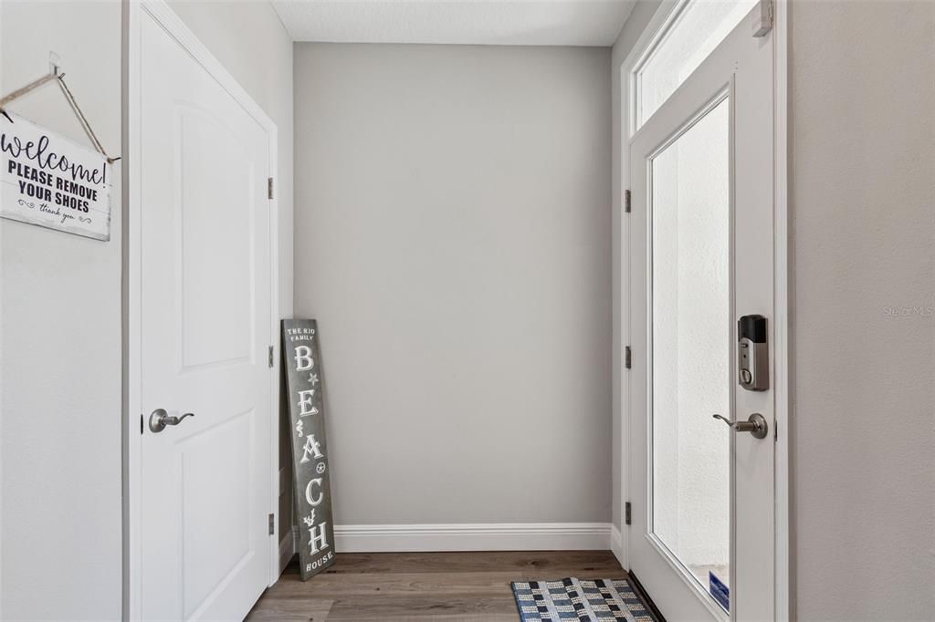 待售: $1,165,000 (3 贝兹, 2 浴室, 2260 平方英尺)