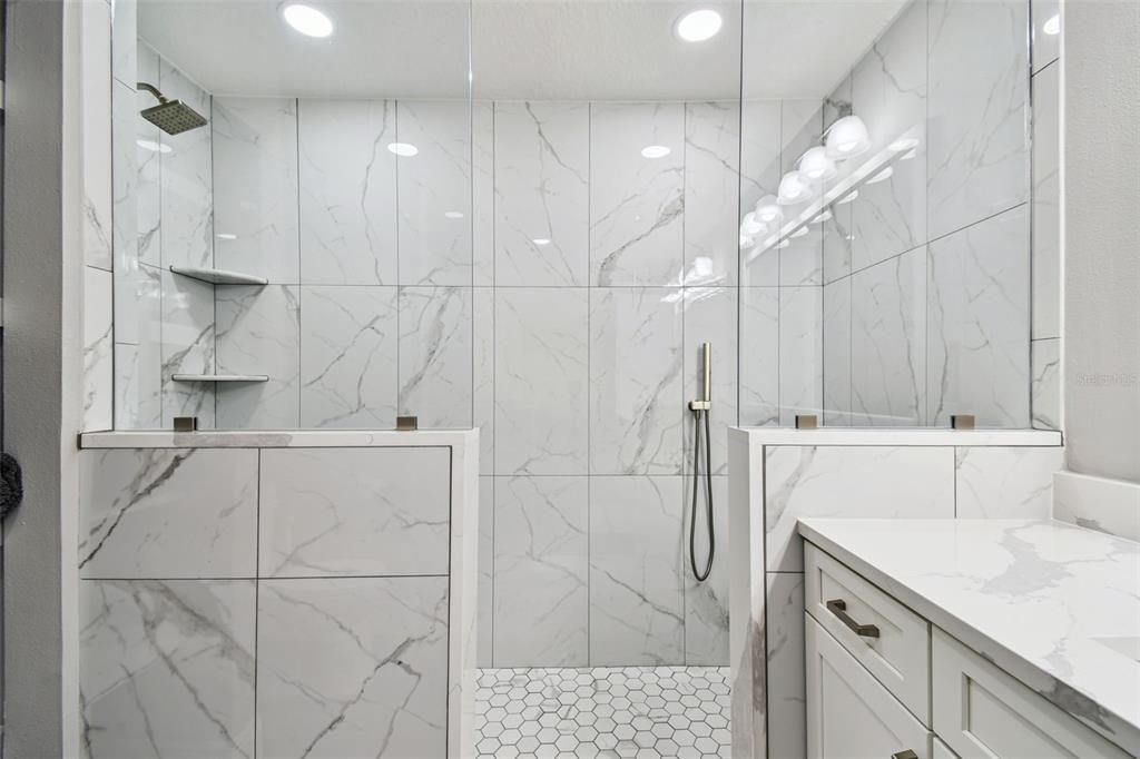 待售: $1,165,000 (3 贝兹, 2 浴室, 2260 平方英尺)