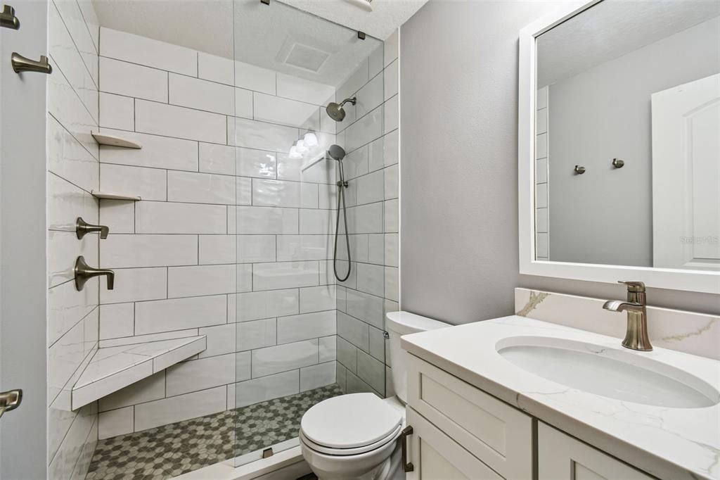 待售: $1,165,000 (3 贝兹, 2 浴室, 2260 平方英尺)