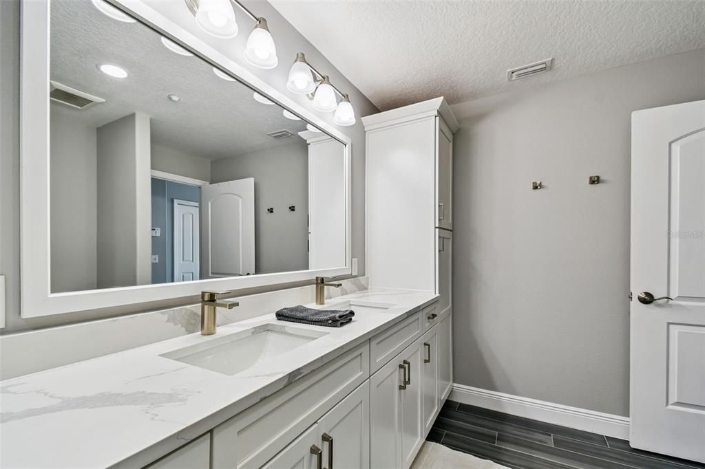 待售: $1,165,000 (3 贝兹, 2 浴室, 2260 平方英尺)