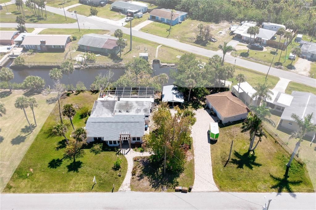 合同活跃: $274,000 (3 贝兹, 2 浴室, 1713 平方英尺)