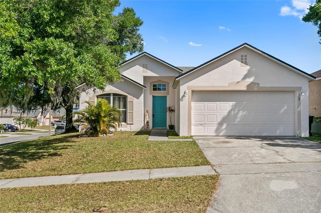 Recently Sold: $350,000 (3 beds, 2 baths, 1465 Square Feet)