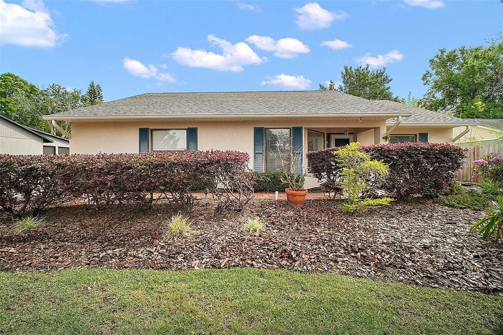 Vendido Recientemente: $339,900 (3 camas, 2 baños, 1302 Pies cuadrados)