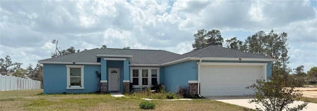 Recently Sold: $285,500 (3 beds, 2 baths, 1689 Square Feet)