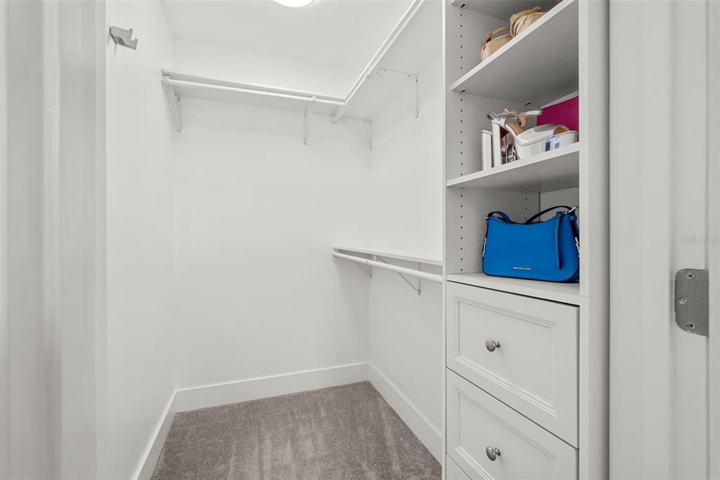 En Renta: $18,000 (3 camas, 2 baños, 2315 Pies cuadrados)