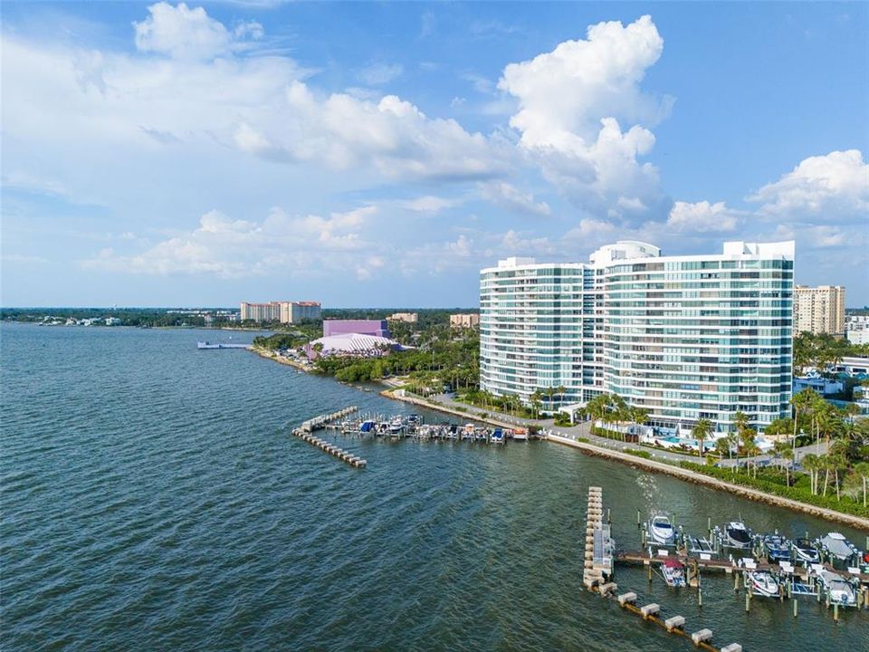 En Renta: $18,000 (3 camas, 2 baños, 2315 Pies cuadrados)