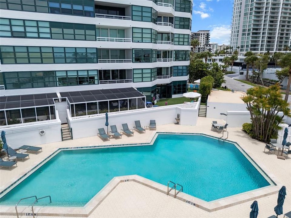 En Renta: $18,000 (3 camas, 2 baños, 2315 Pies cuadrados)