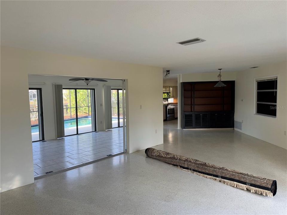 For Rent: $2,675 (2 beds, 2 baths, 1575 Square Feet)