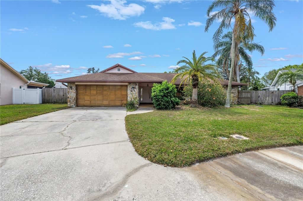 Recently Sold: $450,000 (3 beds, 2 baths, 1908 Square Feet)