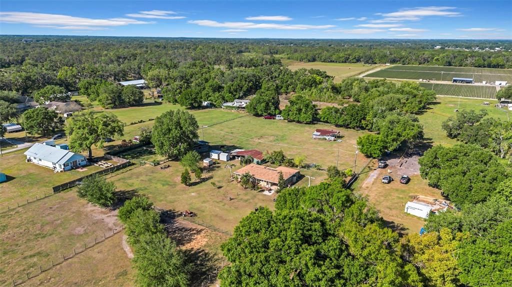 Active With Contract: $660,000 (3 beds, 2 baths, 1969 Square Feet)