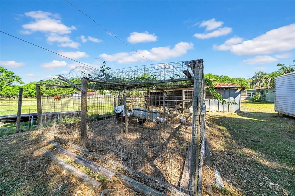 Active With Contract: $660,000 (3 beds, 2 baths, 1969 Square Feet)