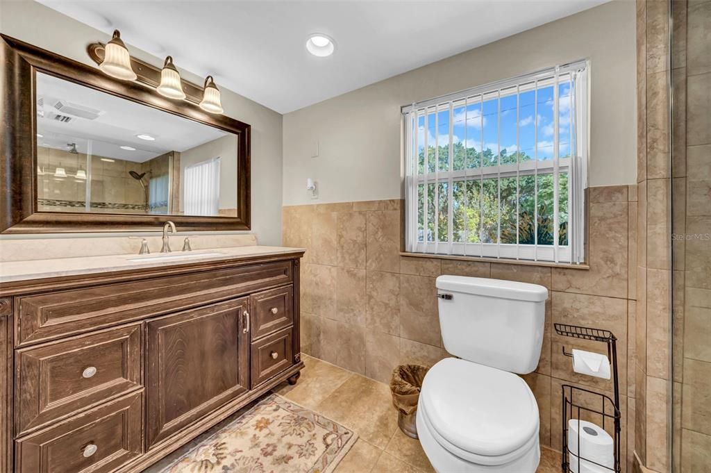 Active With Contract: $660,000 (3 beds, 2 baths, 1969 Square Feet)