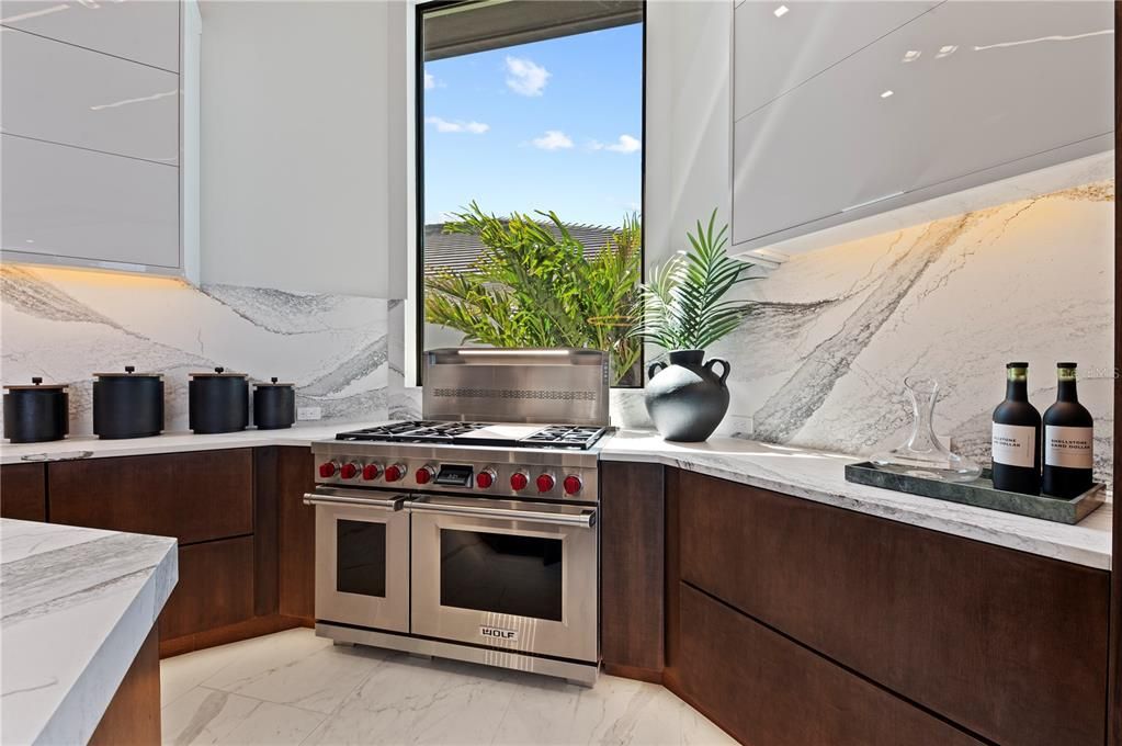 For Sale: $3,449,900 (3 beds, 4 baths, 3289 Square Feet)