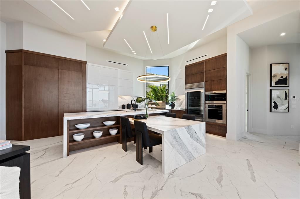 For Sale: $3,449,900 (3 beds, 4 baths, 3289 Square Feet)