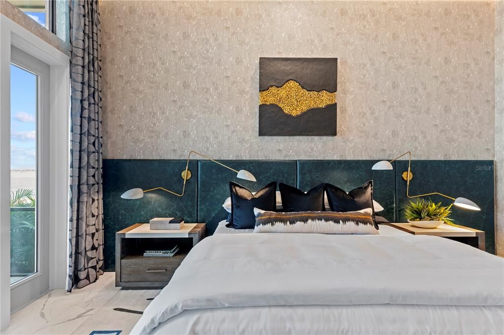 For Sale: $3,449,900 (3 beds, 4 baths, 3289 Square Feet)