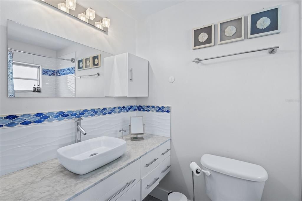 For Sale: $560,000 (2 beds, 2 baths, 1492 Square Feet)