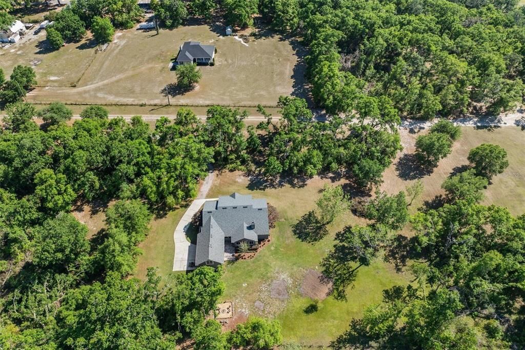 For Sale: $950,000 (4 beds, 4 baths, 3660 Square Feet)