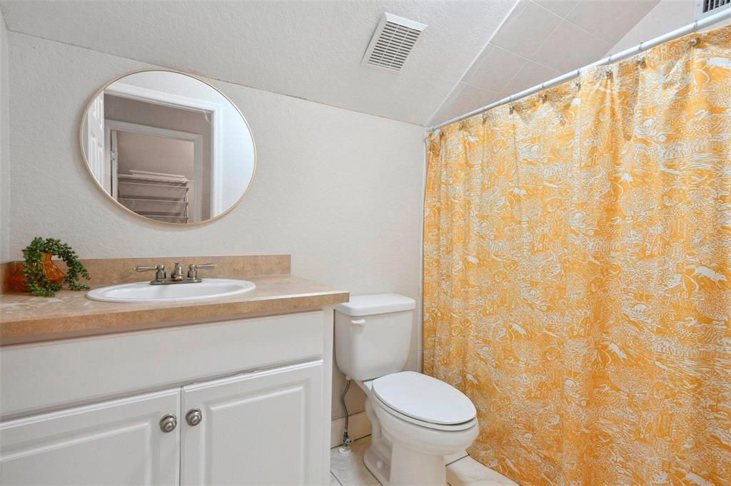 For Sale: $950,000 (4 beds, 4 baths, 3660 Square Feet)