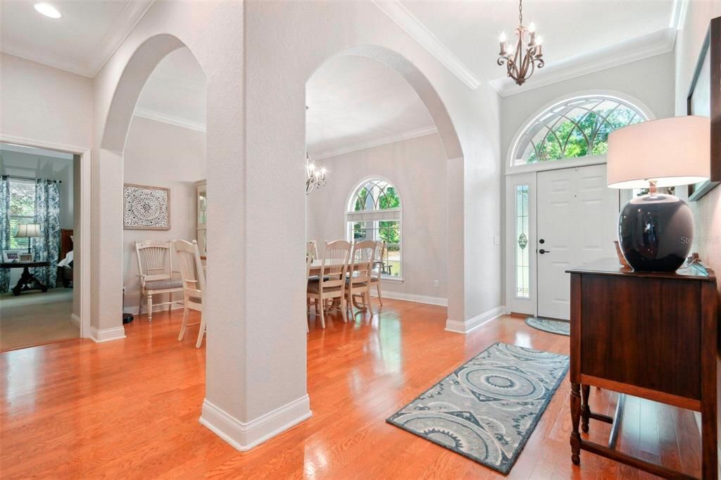 For Sale: $950,000 (4 beds, 4 baths, 3660 Square Feet)