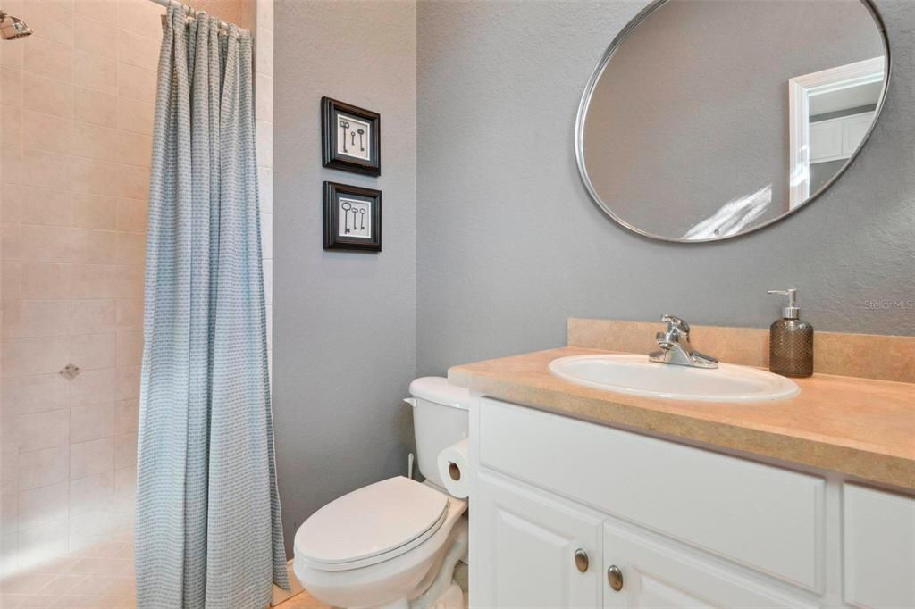 For Sale: $950,000 (4 beds, 4 baths, 3660 Square Feet)