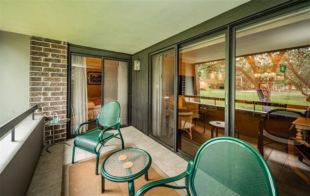 For Sale: $219,900 (1 beds, 1 baths, 825 Square Feet)