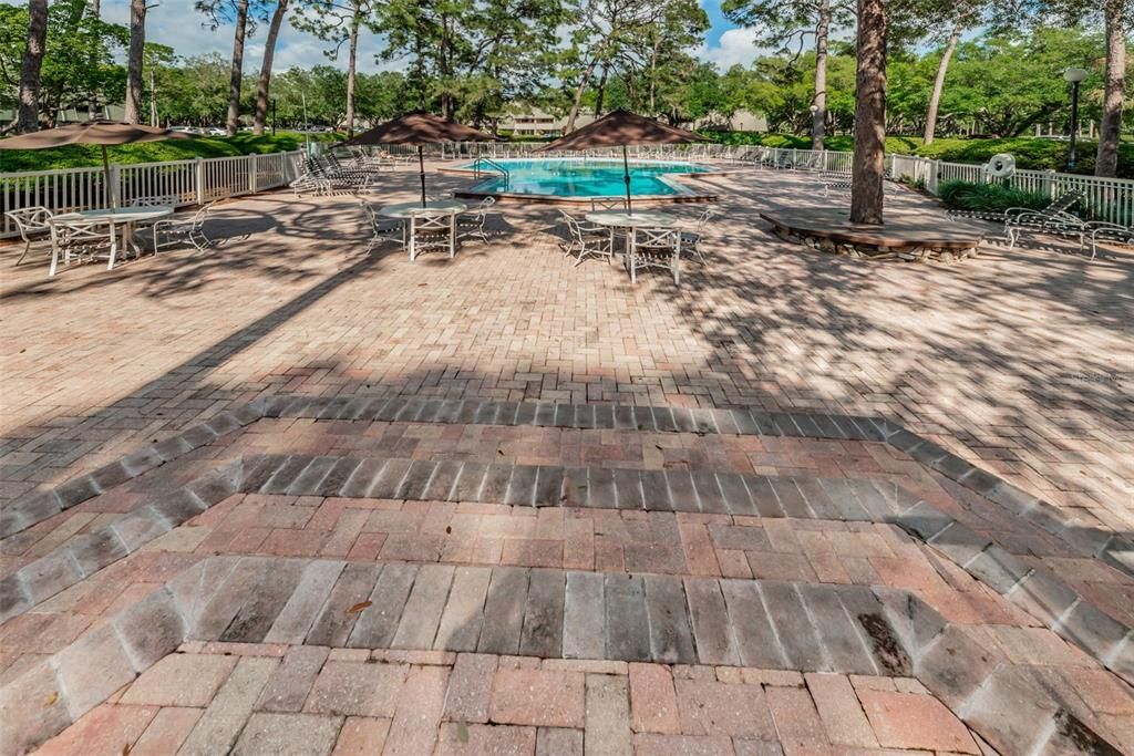 For Sale: $219,900 (1 beds, 1 baths, 825 Square Feet)