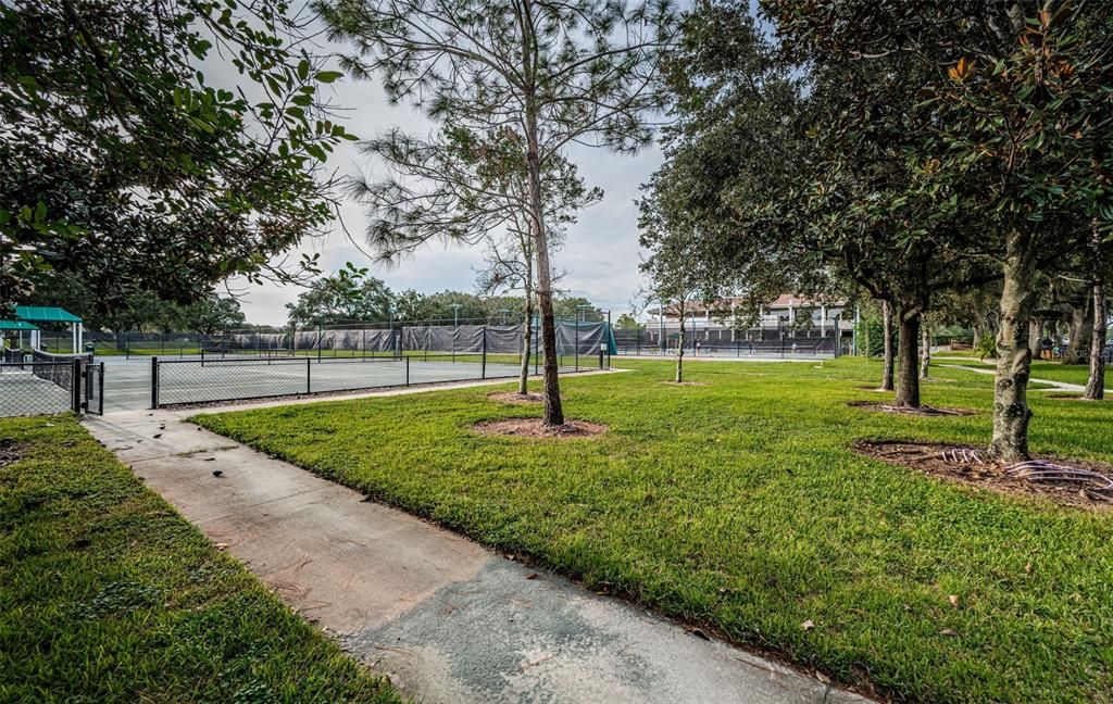 For Sale: $219,900 (1 beds, 1 baths, 825 Square Feet)