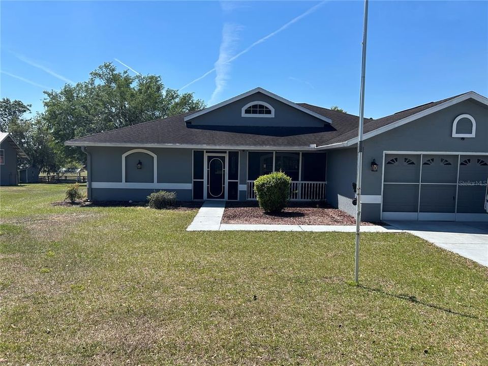 合同活跃: $525,000 (5 贝兹, 3 浴室, 3308 平方英尺)