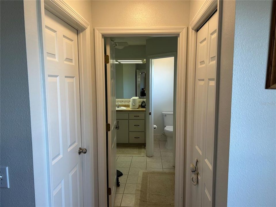 合同活跃: $525,000 (5 贝兹, 3 浴室, 3308 平方英尺)