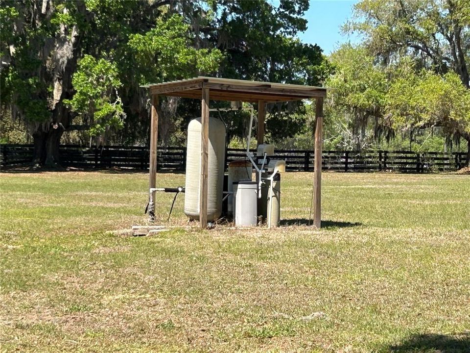 合同活跃: $525,000 (5 贝兹, 3 浴室, 3308 平方英尺)