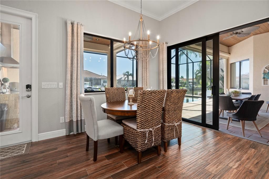 待售: $1,099,499 (3 贝兹, 2 浴室, 2359 平方英尺)