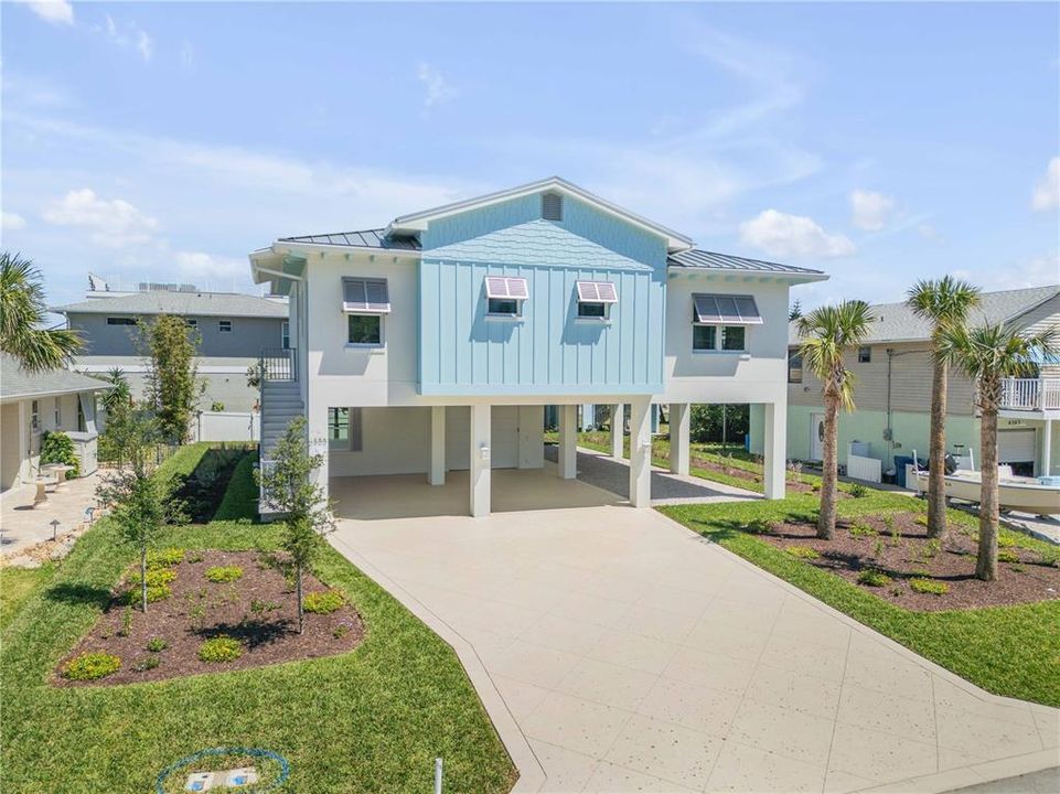 На продажу: $1,383,000 (4 спален, 4 ванн, 2500 Квадратных фут)