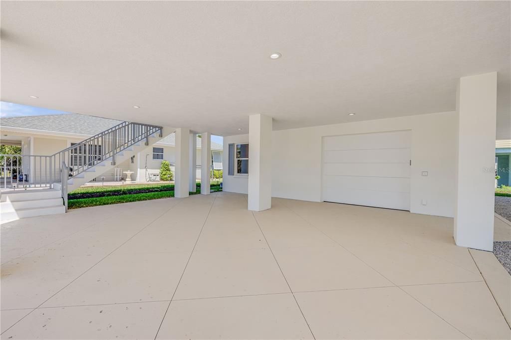 На продажу: $1,383,000 (4 спален, 4 ванн, 2500 Квадратных фут)