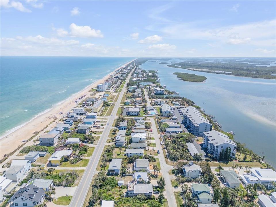 На продажу: $1,383,000 (4 спален, 4 ванн, 2500 Квадратных фут)