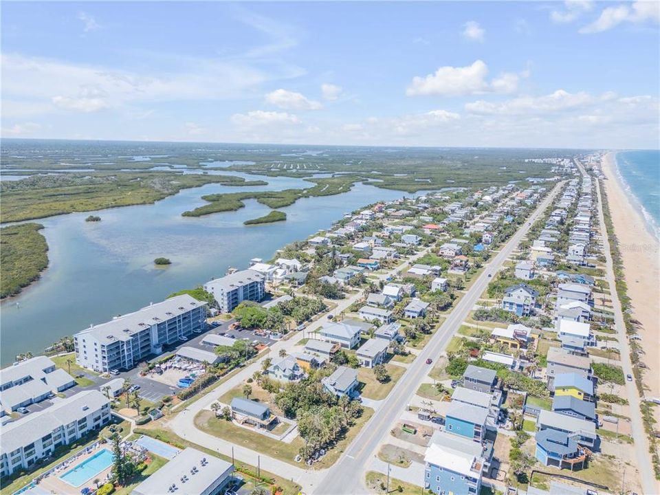 На продажу: $1,383,000 (4 спален, 4 ванн, 2500 Квадратных фут)