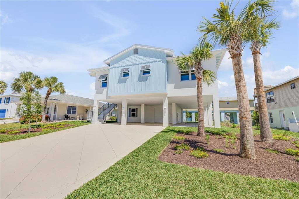 На продажу: $1,383,000 (4 спален, 4 ванн, 2500 Квадратных фут)